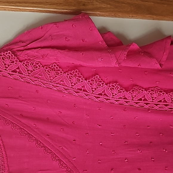 Perch Ruffle Sleeve Top (1X) - Picture 8 of 11